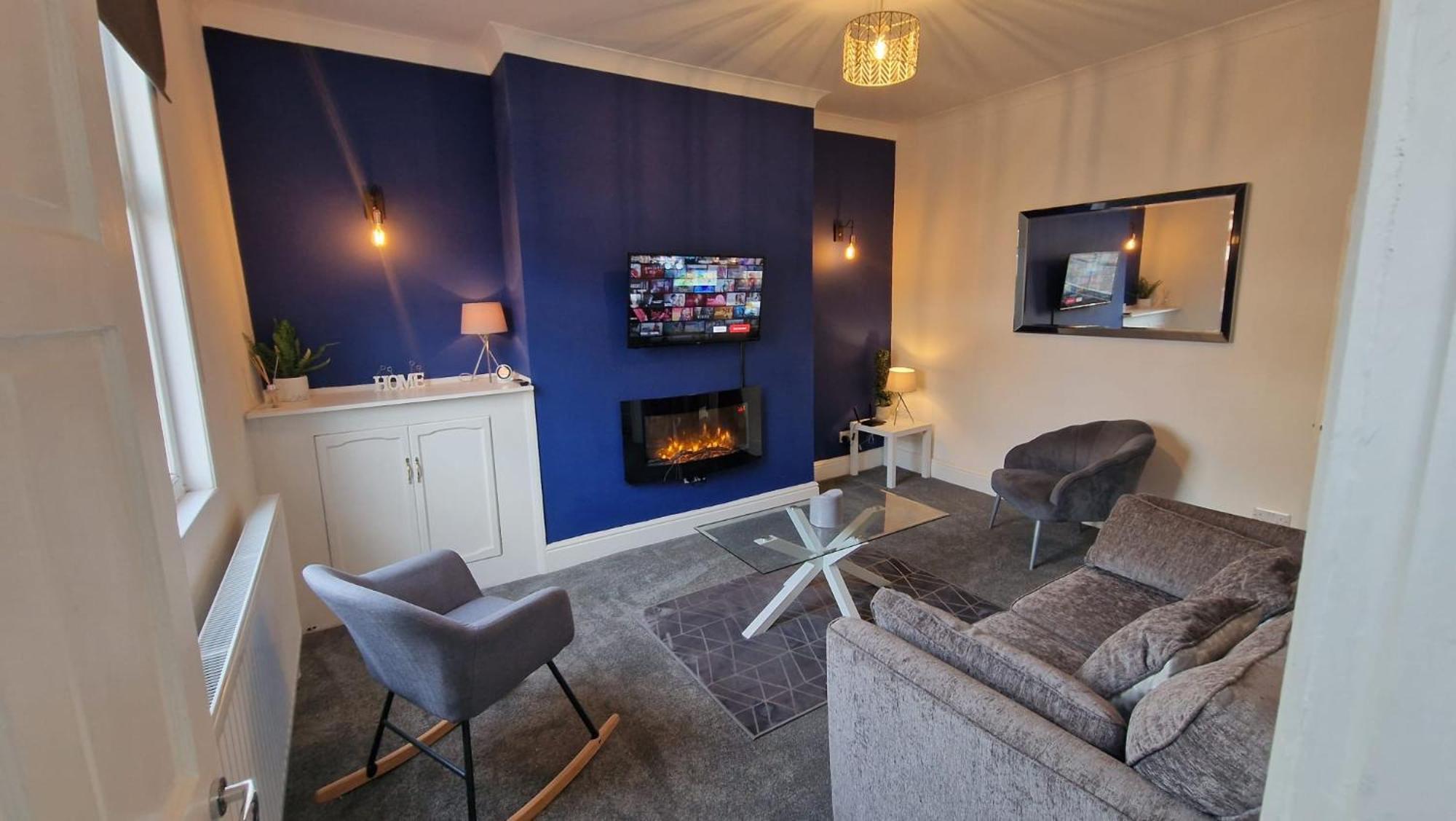 Cosy Perfect For Families And Contractors With Free Parking *